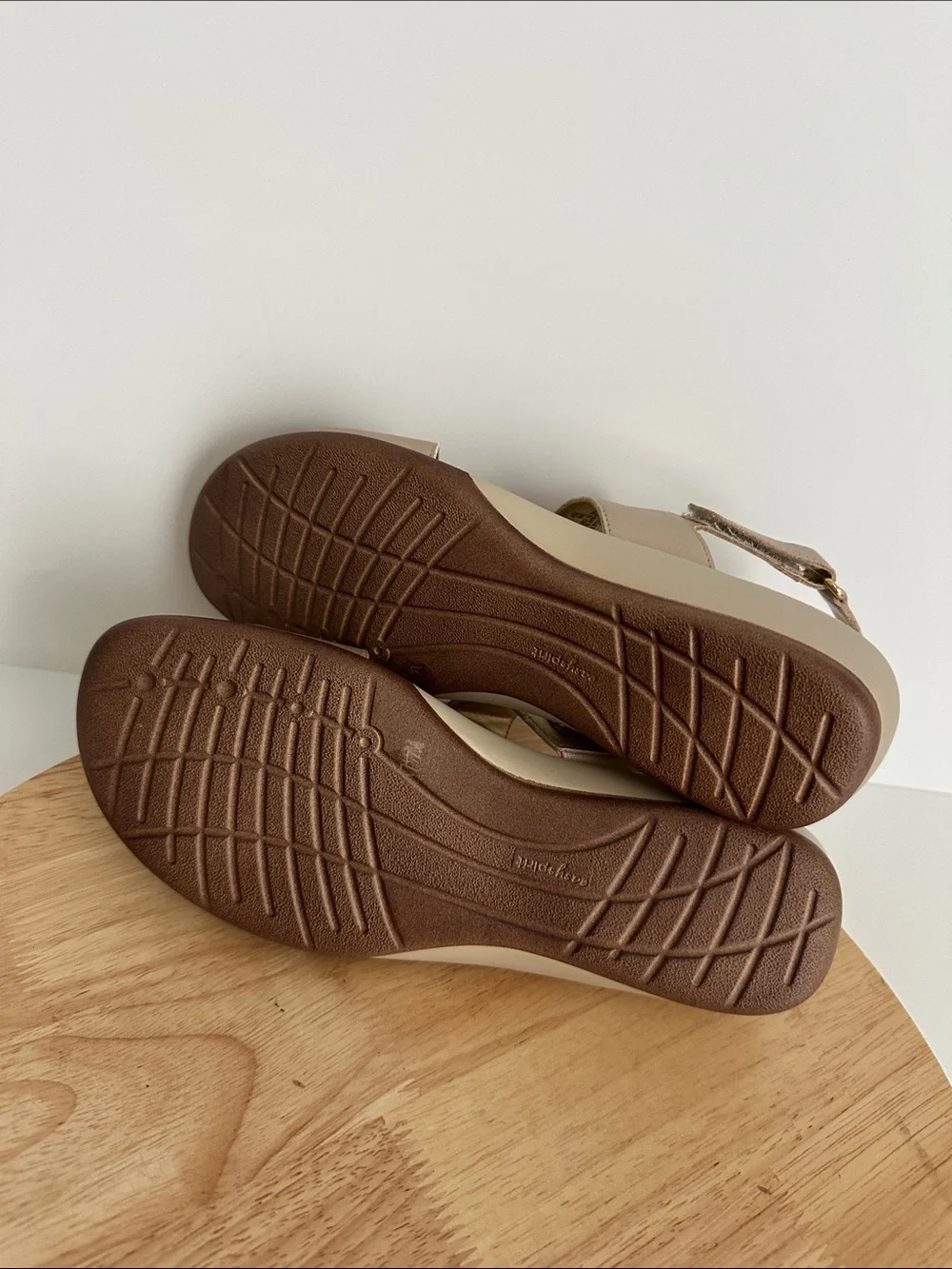 Easy Spirit Womens Hazel Wedge Sandals